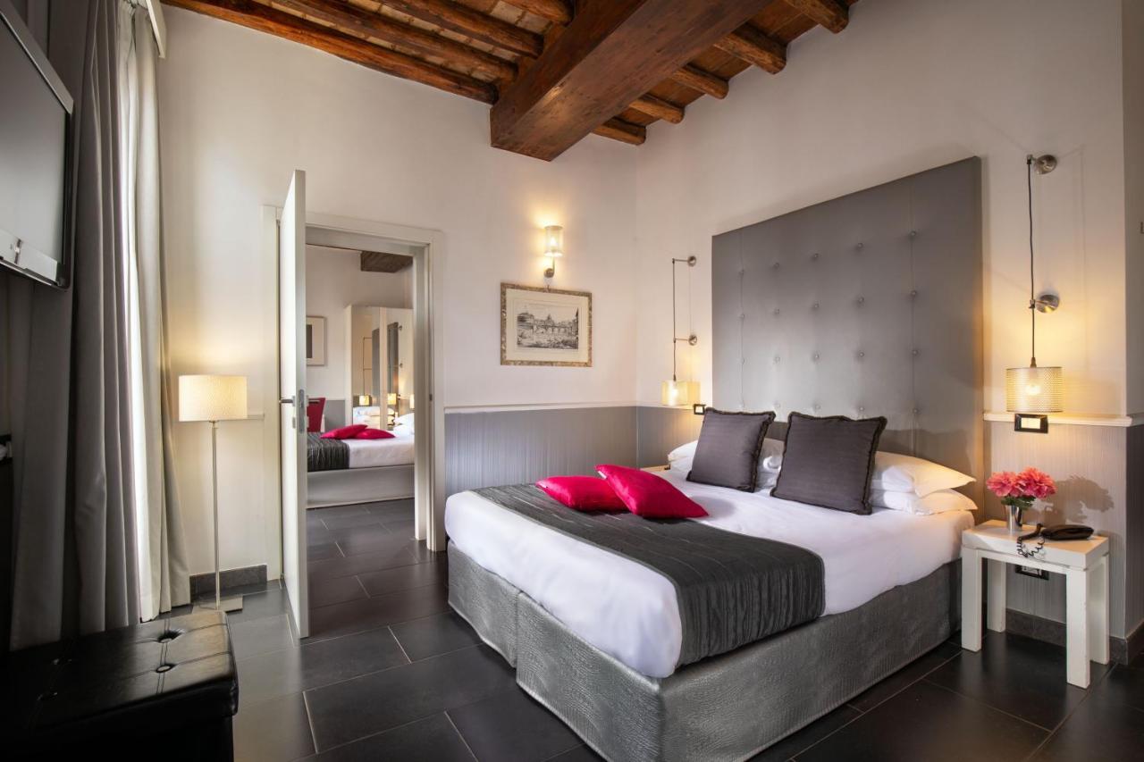 Stay Inn Rome Via Del Corso Exterior photo