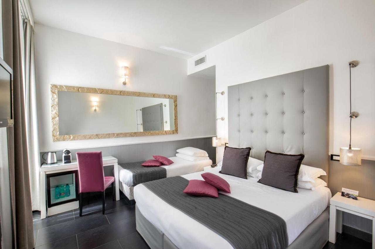 Stay Inn Rome Via Del Corso Exterior photo