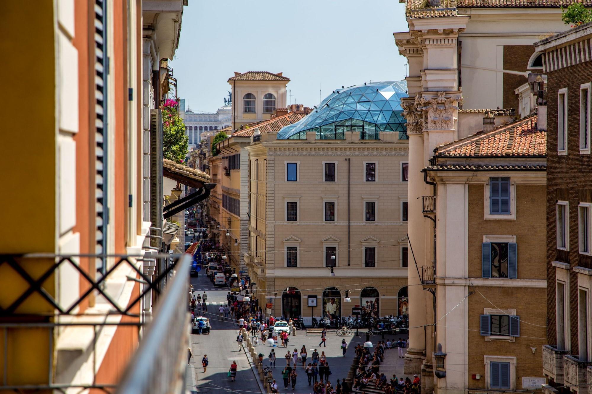 Stay Inn Rome Via Del Corso Exterior photo